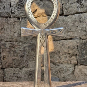 Diapason ANKH, symbole égyptien sacré, instrument de guérison sonore en métal, outil de méditation. - Product Image 4