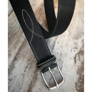 Cartera de Cuero Vacuno Auténtico Negra, Estilo Vintage, Resistente, Personalizable, de Alta Calidad, para Hombre, Uso Casual y de Oficina, Impermeable, con Acero - Product Image 2