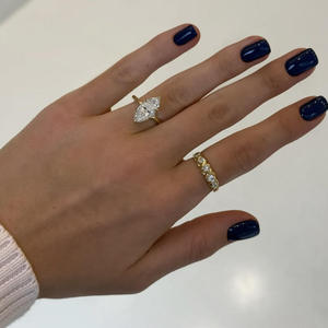 Anillo de Compromiso Solitario Marquise de Diamante Creado en Laboratorio, Oro Puro de 14K o Plata, Certificado de Joyería Fina, Color DEF, Claridad VS-VVS - Product Image 4
