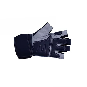 ถุงมือฟิตเนสแบบครึ่งนิ้วขายดี วัสดุทนทานสำหรับยกน้ำหนัก รับผลิตแบรนด์ส่วนตัวสำหรับใช้ในยิม ถุงมือฟิตเนสขายส่ง - Product Image 4