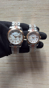 Reloj de Lujo de Edición Limitada de Dos Tonos, Mecánico, de Alta Calidad, Estilo Hip Hop, con Esfera de Nácar, Marcadores de Hora con Diamantes y Bisel Liso - Product Image 2