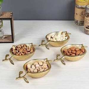 Cuenco de Metal con Forma de Hoja Dorada, Hecho a Mano, Acabado Pulido, Estilo Vintage, Plato Decorativo para Servir, Ideal para Regalo - Product Image 6