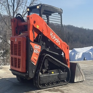 รถตักตีนตะขาบขนาดเล็ก Kubota SVL65-2 เครื่องจักรแบบสกิดสเตียร์ แรงยกสูง เหมาะสำหรับงานก่อสร้างและงานเกษตร - Product Image 2