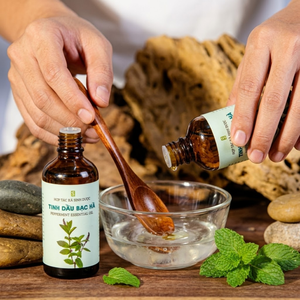Aceite de Masaje de Menta Pura de 100 ml con Litsea Cubeba - Refrescante, Enfriador y Desodorante - Product Image 4