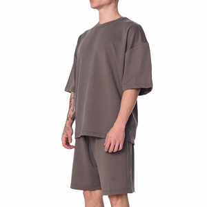 Ensemble décontracté 2 pièces en coton 100 % de haute qualité pour homme : T-shirt oversize à épaules tombantes et short, avec logo personnalisé imprimé - Product Image 5