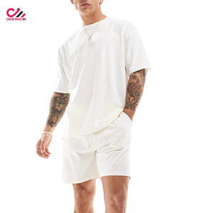 เสื้อยืดและกางเกงขาสั้นผู้ชายลายพิมพ์กราฟิก 2 ชิ้น ชุดเซ็ต 2 ชิ้น สไตล์วินเทจ ล้างสีแบบแอซิดวอช ขายดีประจำฤดูหนาวปี 2026 - Product Image 6