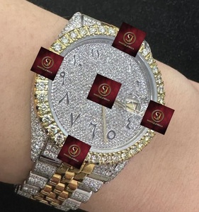 นาฬิกาข้อมือ Shreeji Jewels Luxury Iced Hip Hop แบบอนาล็อก พร้อมตัวเลขโรมัน ตัวเรือนสแตนเลสสตีล กันน้ำ ระบบ GPS สำหรับทุกเพศ - Product Image 3
