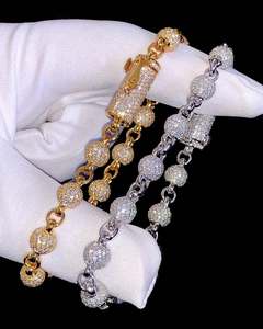 Bracelet chaîne à perles en argent sterling 925 personnalisé avec pavé de moissanite - Product Image 1