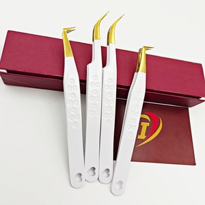 Pince à épiler professionnelle de précision pour extensions de cils, en acier inoxydable anti-magnétique, à pointe isolante à 90 degrés pour isolation des cils. - Product Image 1