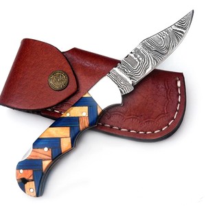 มีดพับเหล็กดามัสกัส ด้ามไม้มะกอกและไม้พัคก้า พร้อมปลอกมีด พกพาสะดวก ใช้สำหรับล่าสัตว์ ตั้งแคมป์ มีดสั่งทำพิเศษ OEM - Product Image 5