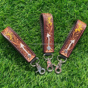 Llaveros de cuero tallados a mano con estilo, llaveros de cuero con estampado Floral en relieve, accesorios de cuero, llaveros bonitos - Product Image 4