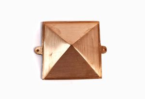 Pirámide de Latón para el Crecimiento Espiritual, Meditación, Sanación, Terapia, Ambiente Positivo y Mejora del Bienestar - Product Image 2