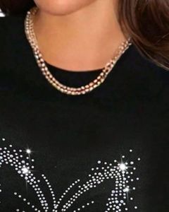 Camiseta Personalizada Negra para Mujer con Mariposa y Pedrería, Manga Corta, Informal, de Verano, Mezcla de Algodón, con Diseño Gráfico, OEM, Top de Moda para Dama - Product Image 4