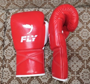 ถุงมือชกมวย Fly SuperLace Pro X 2 สีดำ หนังวัวแท้ คุณภาพสูง กันลื่น ยืดหยุ่น เหมาะสำหรับฝึกซ้อมและแข่งขัน - Product Image 5