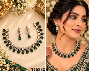 Parure de collier et boucles d'oreilles en diamant américain étincelant, motif floral, bijoux de mode pour mariage, fabricant et fournisseur en gros - Product Image 4