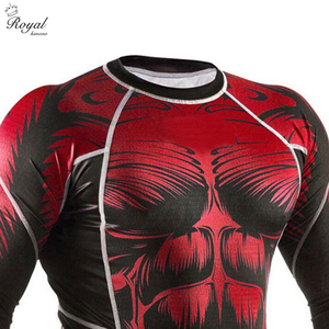 เสื้อรัดกล้ามเนื้อสำหรับผู้ชาย BJJ สีขาว ระบายอากาศได้ดี ยืดหยุ่นสูง ออกแบบ OEM สำหรับ MMA คุณภาพดีที่สุด ผลิตในปากีสถาน - Product Image 5