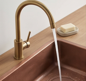 Évier de cuisine en cuivre fait main, simple bac, rectangulaire, à encastrer, surface brossée, design rustique pour cuisines et salles de bain modernes - Product Image 3