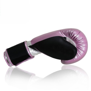 ถุงมือชกมวยออกแบบตามสั่ง หนังแท้ สำหรับฝึกซ้อมและแข่งขัน รุ่น AI-BG-067 - Product Image 5