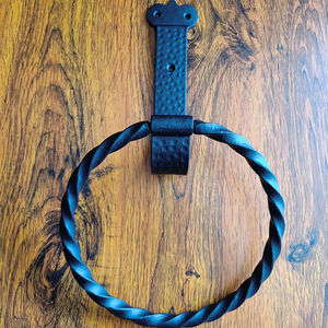 Anillo para toallas de hierro con acabado liso, accesorio decorativo para baño, para interiores elegantes de hogares y hoteles - Product Image 1