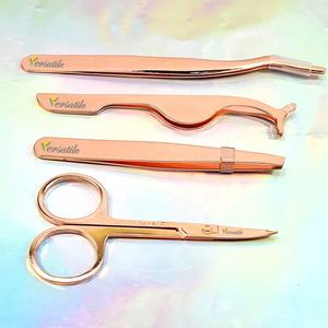 แหนบต่อขนตาสแตนเลสแบบญี่ปุ่นสีเขียวด้านโรสโกลด์ปรับแต่งโลโก้ได้อย่างยั่งยืน - Product Image 1