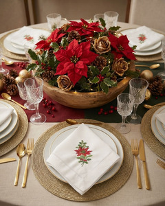 Serviettes de table en coton brodées personnalisées avec motif Poinsettia, ourlet festonné, durables, lavables en machine, pour événements domestiques et Noël, vente en gros - Product Image 5