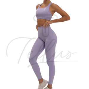 Ensemble de yoga sans couture pour femmes : soutien-gorge de sport et short taille haute avec logo frontal, séchage rapide, idéal pour la gym, la course et l'entraînement - Product Image 3