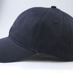 หมวกเบสบอลแฟชั่นสีพื้นลำลองสไตล์สปอร์ตสำหรับทุกเพศ รุ่นใหม่ล่าสุดปี 2025 ดีไซน์สั่งทำพิเศษ คุณภาพสูง ระบายอากาศได้ดี - Product Image 3