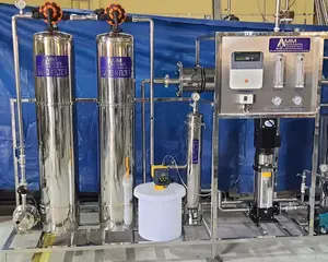 Fournisseur de système de purification d'eau forme Inde capacité de 1000 litres par heure entièrement en acier inoxydable