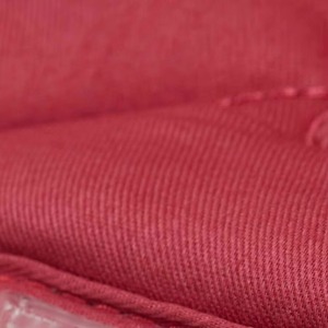 Nouveau modèle 2026 : Tissu équestre élégant en polyester rouge matelassé carré avec sangles, rafraîchissant, respirant, à séchage rapide, personnalisable, haute qualité - Product Image 2
