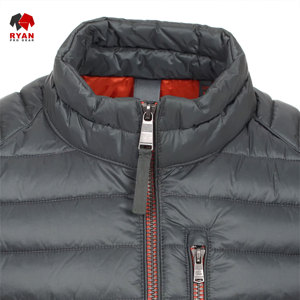 เสื้อแจ็คเก็ตพัฟเฟอร์แบบสั่งทำพิเศษสำหรับผู้ชาย ยี่ห้อ Ryan Pro Gear ผลิตจากผ้าระบายอากาศได้ดี พร้อมโลโก้แบบกำหนดเองและซิปปิด - Product Image 2