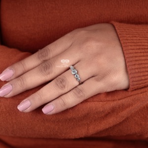 Five Stone Bezel Set Diamond Ring 14K Gold Lab Grown Diamond Wedding Ring Bridal Anniversary Gift OEM ODM Jewelry Supplier - Product Image 6