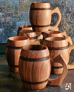 Gobelet en bois moderne avec poignée décorative, fait main et compatible lave-vaisselle, pour café, thé, eau et autres boissons - Product Image 4