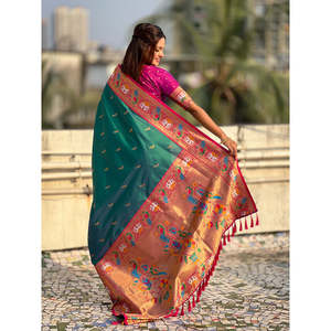 Green Soft Silk Swan Rajhans Paithani Saree 650g Elite Weaves <b>Indian</b> & <b>Pakistani</b> <b>Clothing</b> - Product Image 4