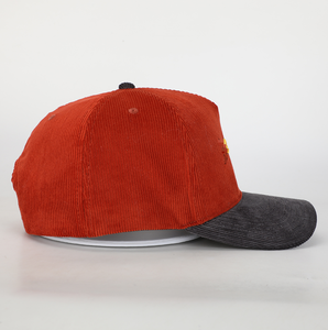 Gorras Snapback Unisex de Pana de 5 Paneles con Logotipo Rojo Personalizado de Alta Calidad, Ajustables, Deportivas, Casuales, para Uso en Exteriores, con Logotipo en Múltiples Posiciones, Bajo Perfil - Product Image 4