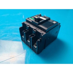 Interruptor Diferencial Fuji EG103C EG103C(75A) Usado Como Está, Piezas de Equipos Semiconductores de Época - Product Image 3