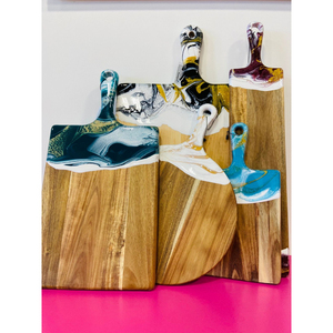 Juego de tablas de cortar personalizadas de madera y resina epoxi, tabla redonda de charcutería con diseño de olas oceánicas para uso en cocina y restaurante. - Product Image 6