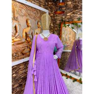 ชุด anarkali พร้อมจี้และ dupatta สวมสำหรับงานเลี้ยงตอนเย็นที่สวยงาม - Product Image 3