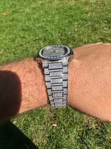 Montre en quartz Moissanite Imperial Ice out Crown pour hommes, montre de style diamant de qualité supérieure, montre élégante à l'aspect diamant - Product Image 3