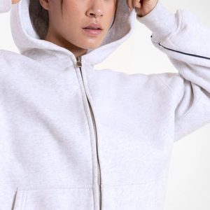 Sudadera con Capucha Extra Grande para Mujer, de Alta Calidad, Fabricada por OEM, Personalizada, de Algodón Premium, con Hombros Caídos - Product Image 5