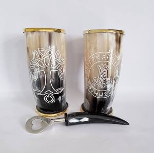 Vaso de Cuerno de Búfalo Vikingo Hecho a Mano, Vaso de Cuerno Pulido Impermeable, Taza de Estilo Antiguo para Uso en el Hogar o Bar - Product Image 1