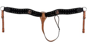 ชุดบังเหียนม้าหนังสีดำแบบตะวันตก พร้อมสายรัดอก สายบังเหียน หมุดโลหะ ครอสคอนโชส์ อะไหล่สแตนเลส ผลิตโดยผู้ผลิตชาวอินเดีย แบรนด์ LLT - Product Image 2