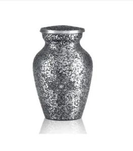 Urna Funeraria de Metal Plateado con Diseño de Cruz Celta, Duradera, Capacidad de 200 Pulgadas Cúbicas - Artesanía India - Product Image 1