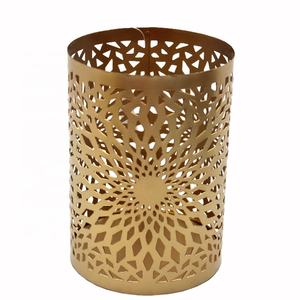 Soporte votivo de hierro y oro para mesa de decoración del hogar, candelabro de diseño de lujo para decoración de boda - Product Image 1