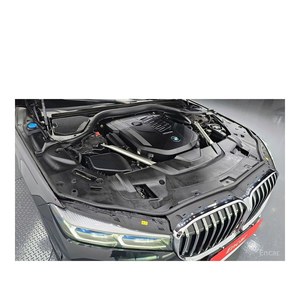 BMW Série 7 740Li XDrive Janvier 2022 51 377 km Volant à gauche Boîte de vitesses automatique Sièges en cuir Design Pure Excellence - Product Image 6