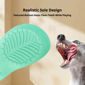 Jouet à mâcher en forme de pantoufle pour chien grinçant - Product Image 2