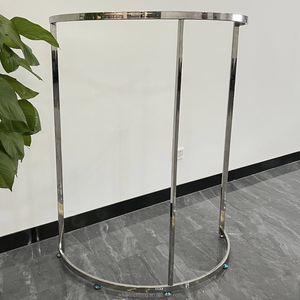 Expositor de Ropa en Forma de C, Semicircular, de Acero Inoxidable, para Tiendas y Boutiques - Product Image 2