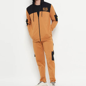 Trajes Deportivos de Marca Privada de Alta Gama para Hombre, Personaliza Tu Propio Diseño - Product Image 4