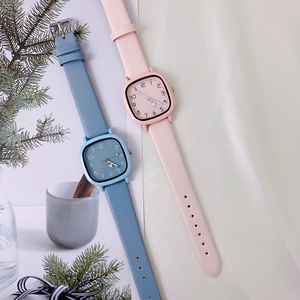 Reloj Clásico Unisex, Simple, Resistente al Agua, de Cuarzo, para Uso Diario - Product Image 3