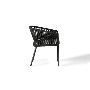 เก้าอี้พักผ่อนกลางแจ้งสไตล์มินิมอลสมัยใหม่ โครงโลหะเคลือบสีฝุ่นพร้อมงานถักเชือก – เก้าอี้สำหรับใช้งานเชิงพาณิชย์ในโครงการบริการรับรองแขก - Product Image 3