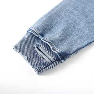 Sweat à capuche en denim Zeta Phi Beta 1920, délavage foncé, broderie chenille, vêtements de sororité grecque, unisexe, coton premium - Product Image 5